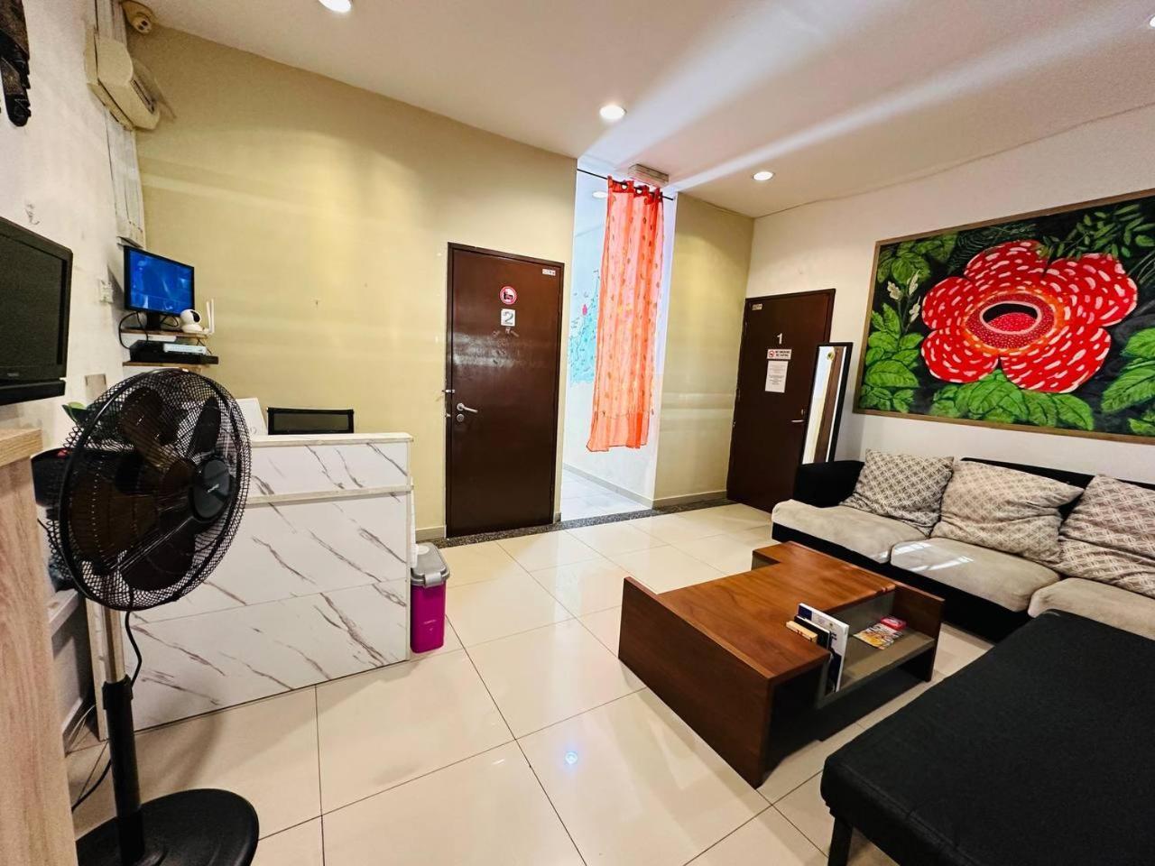 H2 Segama Backpacker * Kota Kinabalu